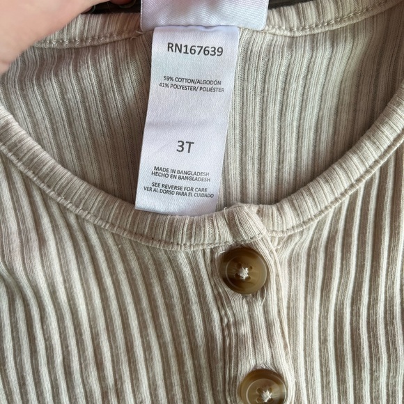 Little Lass Toddler Girl Animal Print Faux Fur Hooded Vest & Henley 2 Piece Set - Picture 6 of 10